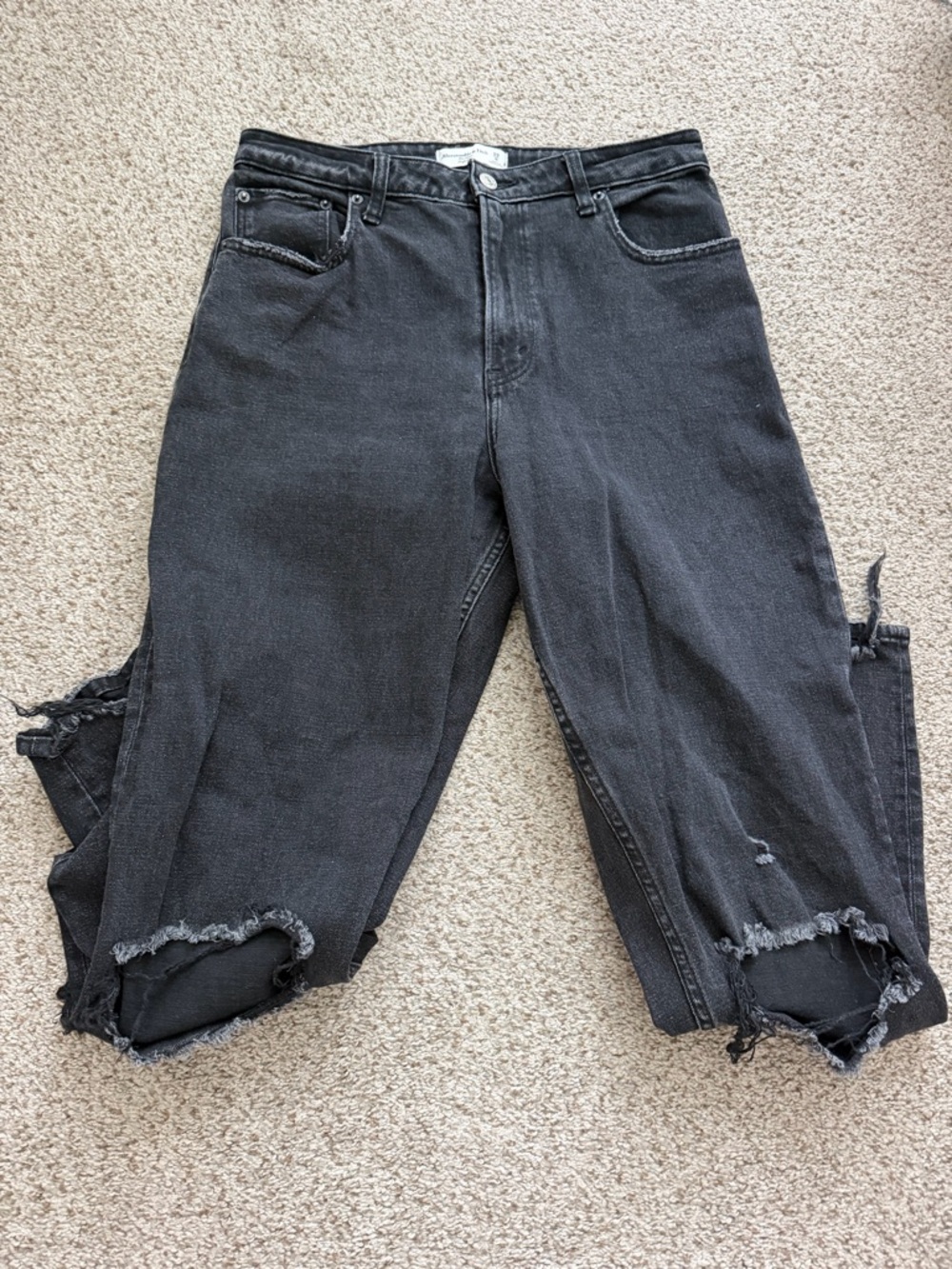 Abercrombie Curve Love Long Black Distressed Women’s Jeans